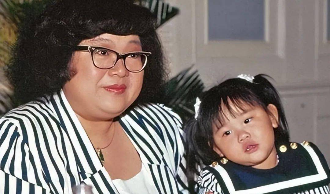 回顾沈殿霞去世多年曾答应她照顾女儿的前夫郑少秋做到了吗