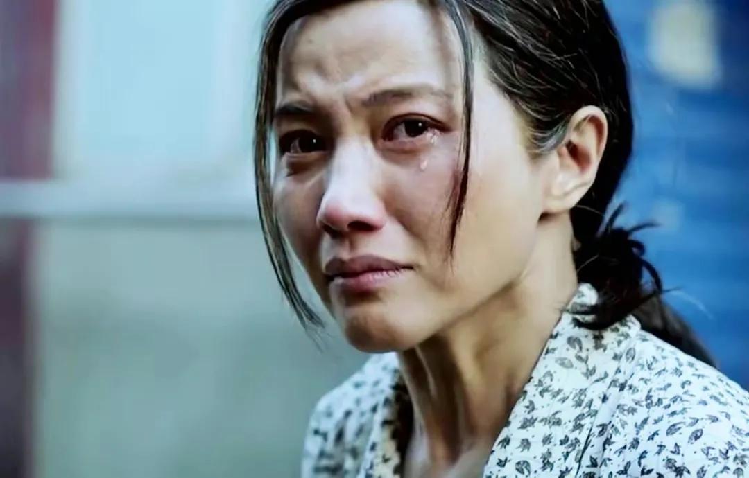 回顾万箭穿心颜丙燕为母亲息影8年与李乃文意难平仍单身