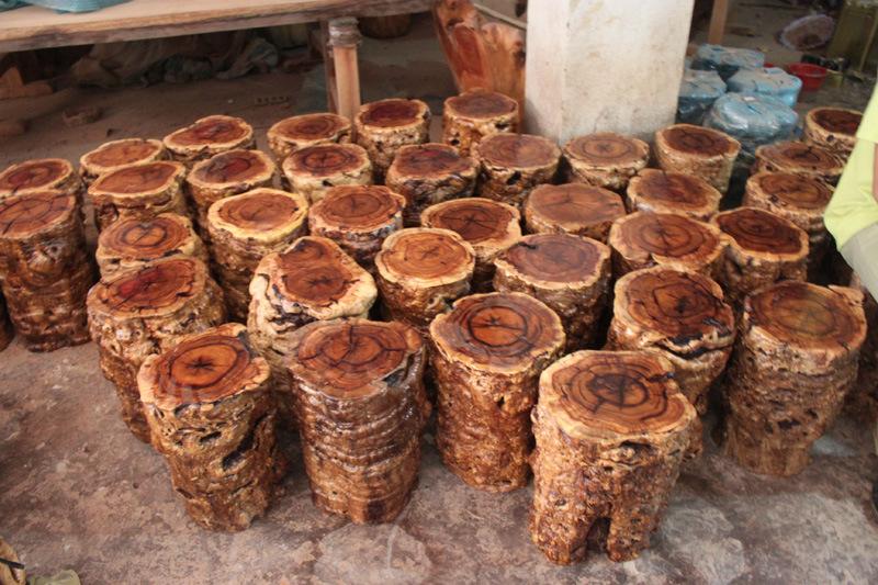 纪实农村看似不起眼的四种木头却被文玩人当成宝贝