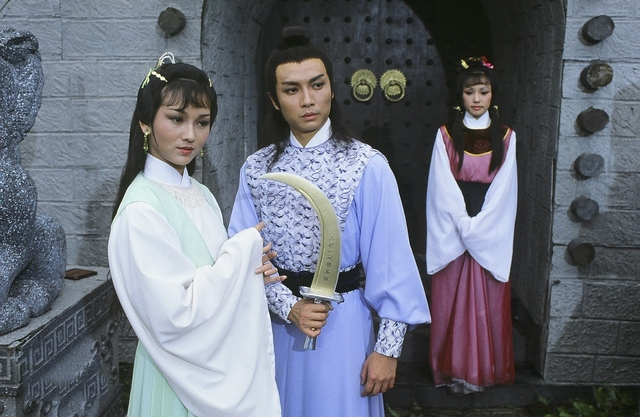 港剧摆烂天王刘松仁拒绝绯闻晚年画风突变疑与郑少秋交恶50年