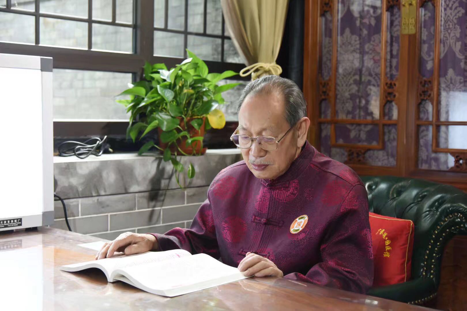 中医界的活化石:国医大师王世民,如何用方剂学改变中医未来?