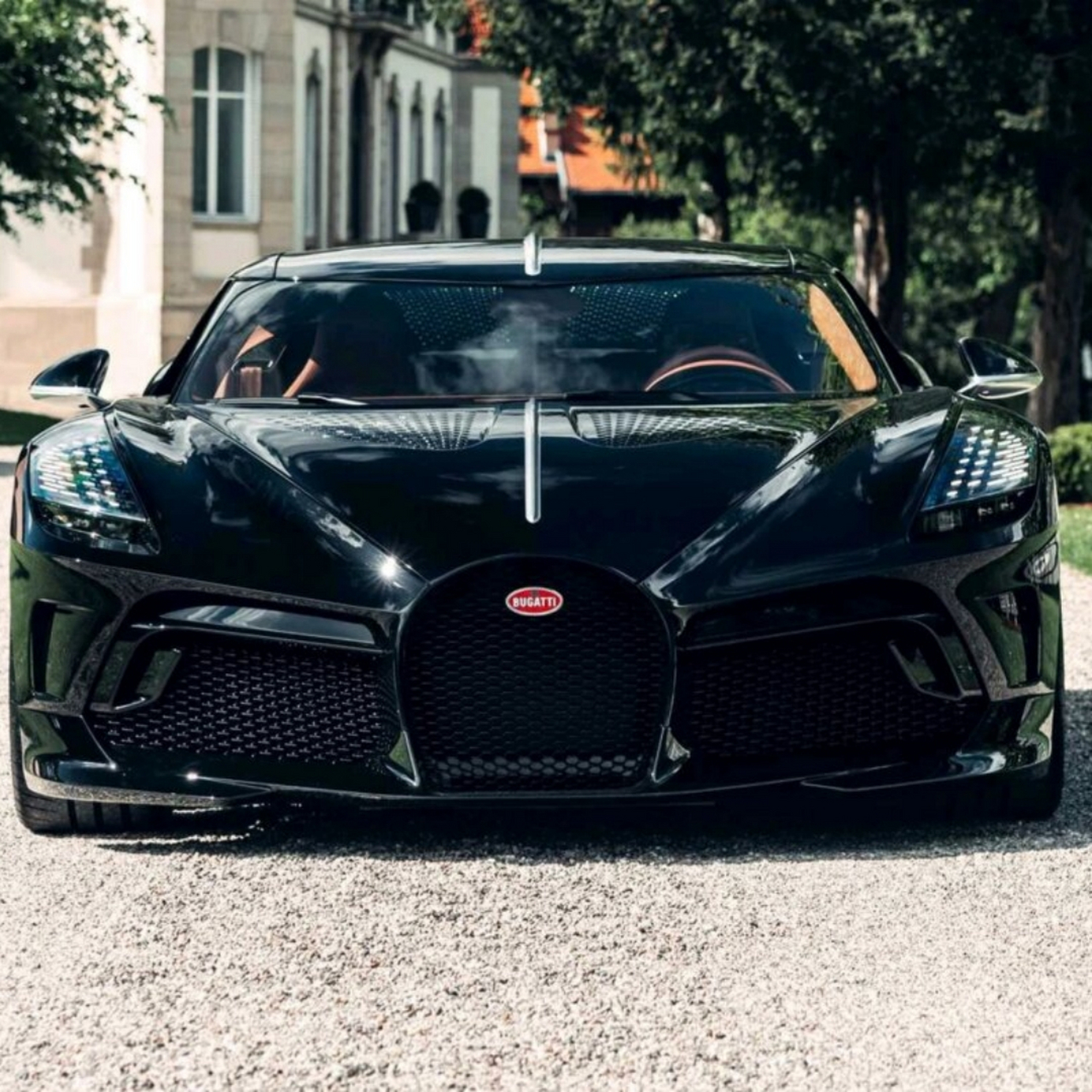 布加迪la voiture noire  这款传奇车型终于揭开神秘面纱啦!