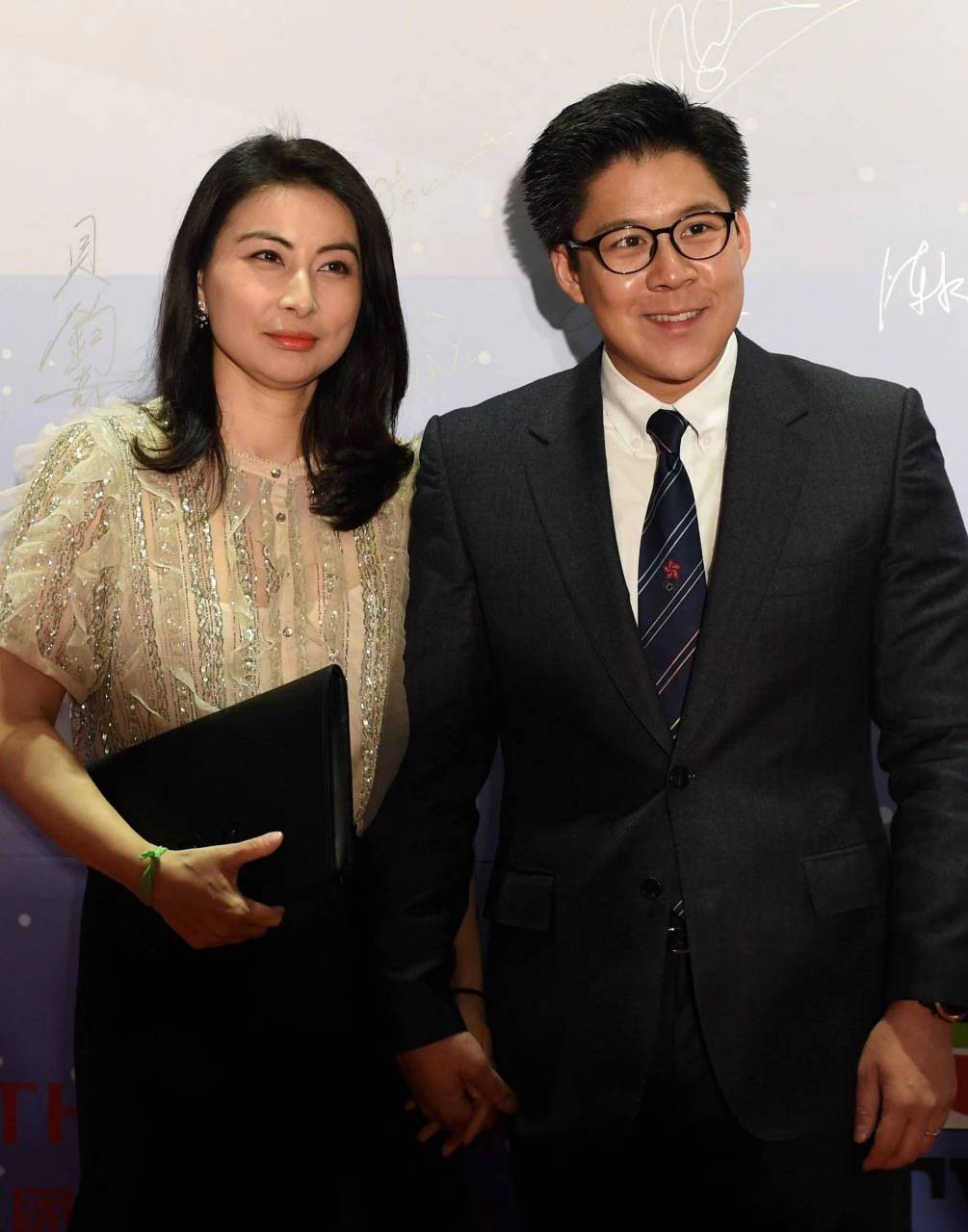 "谁说霍家不重视郭晶晶呢?