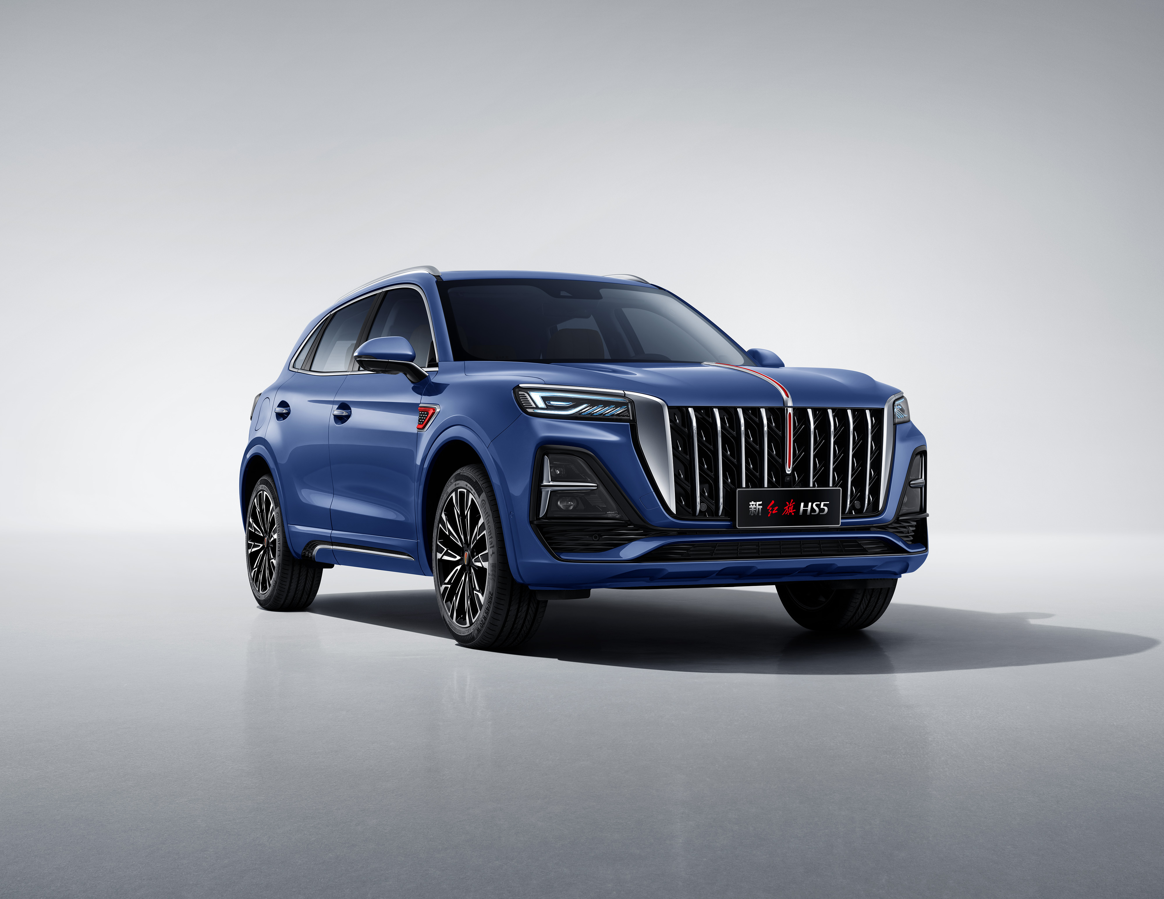 强者当红:新红旗hs5—国产b级豪华suv的巅峰之作