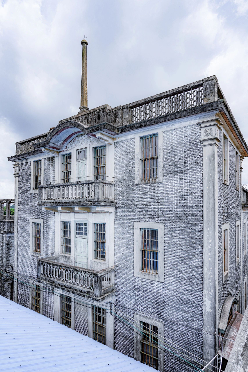 民国时期豪华独栋洋房 能参观这座豪宅有点运气,刚好屋主一家回来聚餐