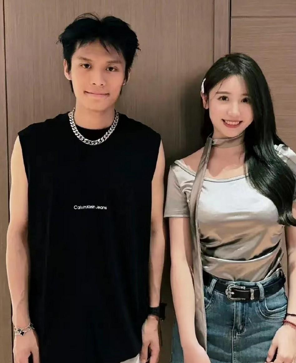 曾经的学霸少女