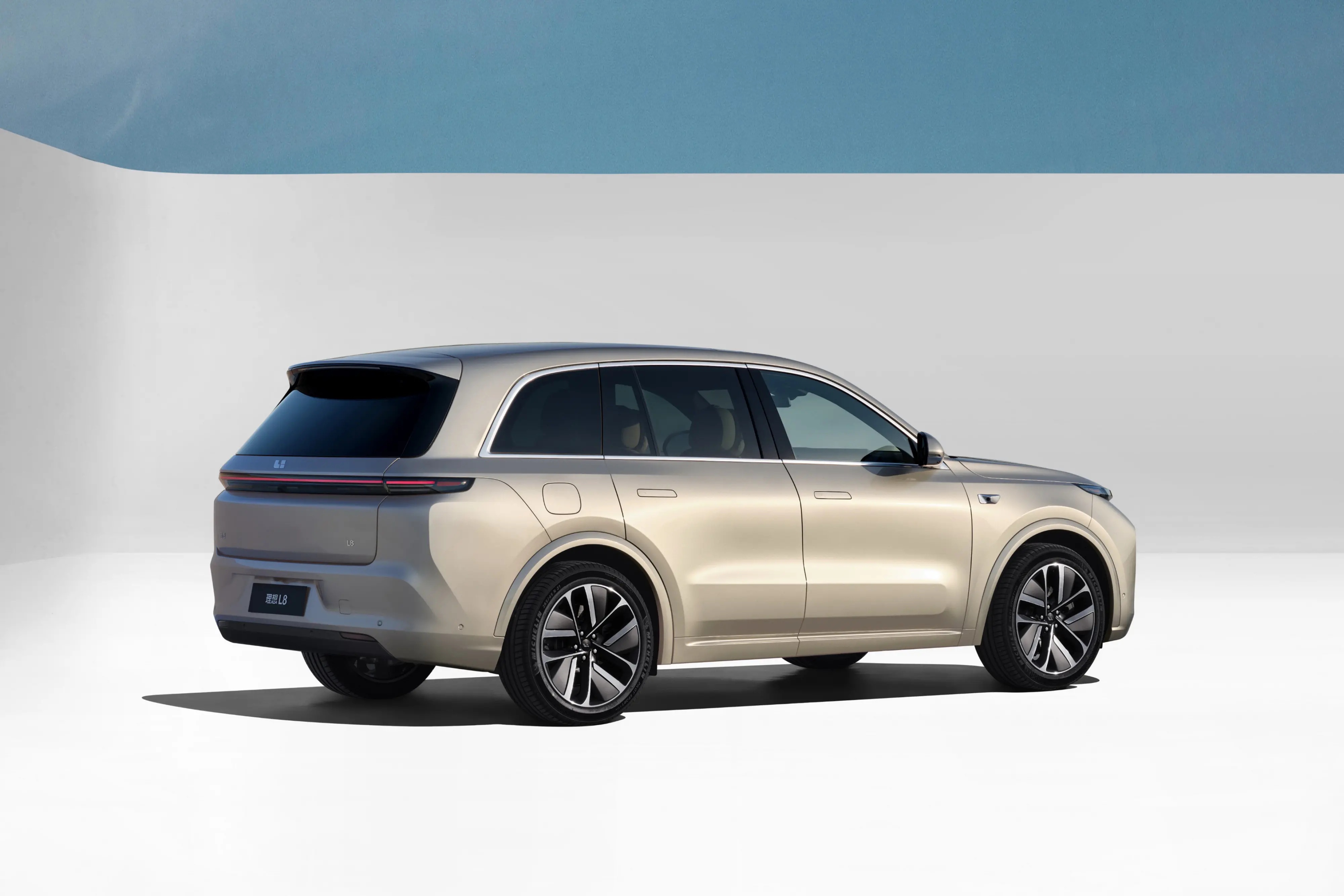 销量决定论调?盘点李想"双标"言论,还是被"回旋镖"击中了