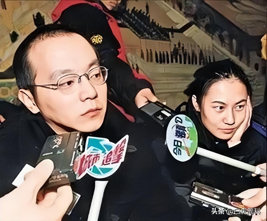 把两位前婆婆当成亲妈离婚后依然如同闺蜜王菲的格局不一般