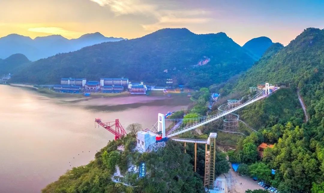 春游去哪儿玩不如去清远清远旅游必去景点推荐