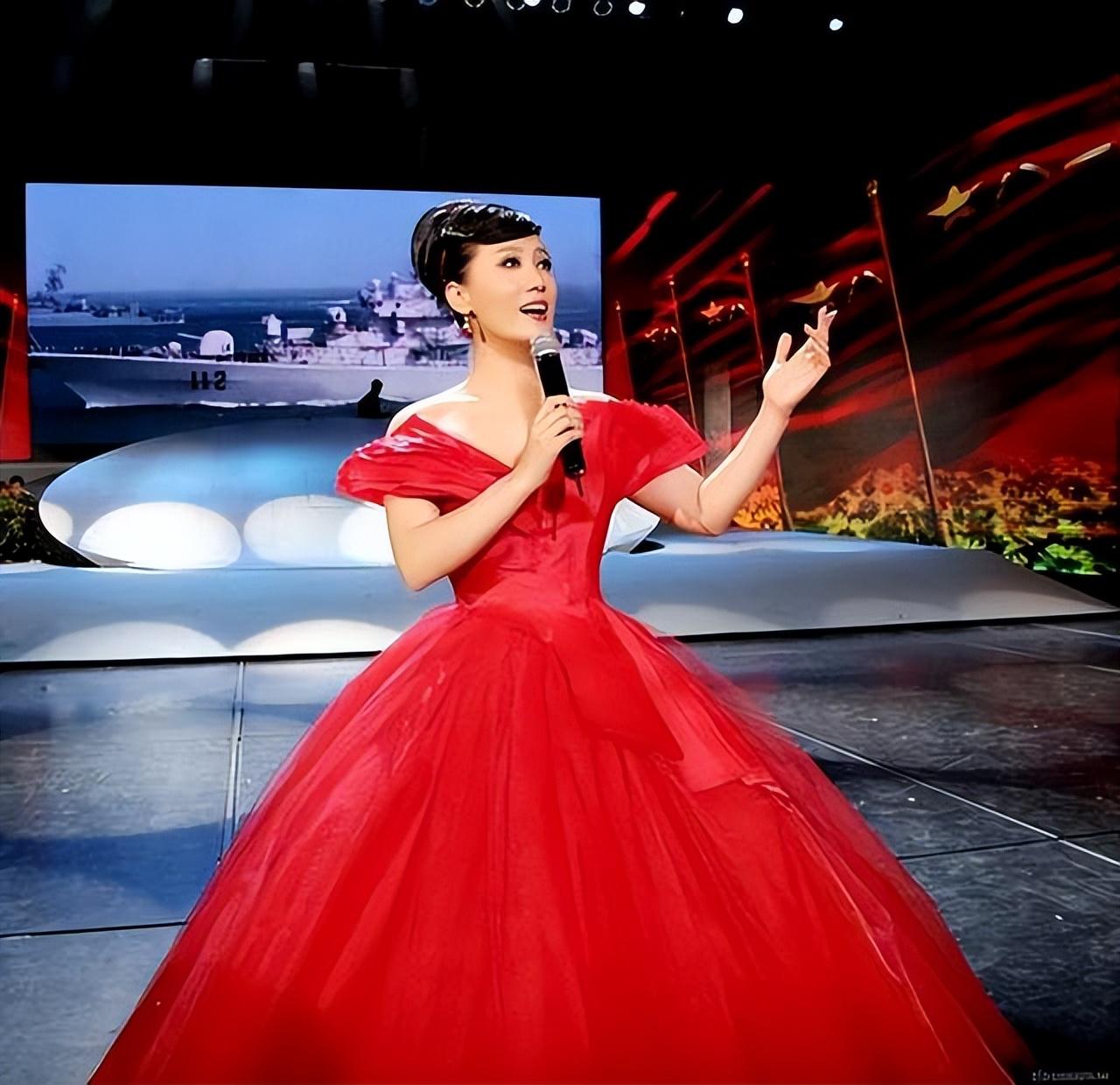 回顾谭晶我这辈子正确的决定就是为科学家丈夫生下一对双胞胎