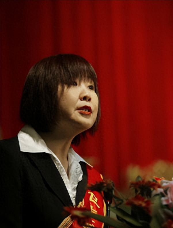 回顾朱玉揭露龙胆泻肝丸致尿毒症她现在过得怎么样