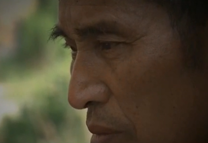 孙子名为乔玉,今年只有十岁,江苏盐城人,与爷爷乔立泉相依为命.