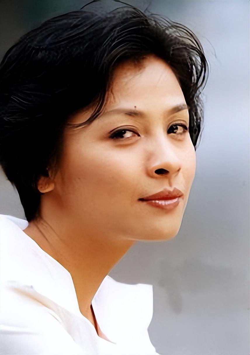 回顾永不瞑目24年演员境况不一女一消失男五号逆袭成大咖