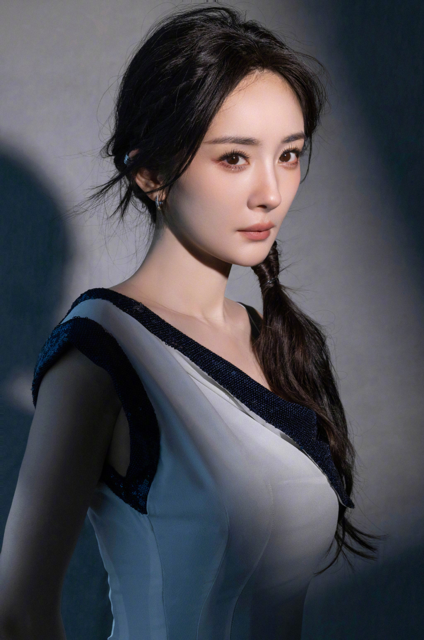 杨幂名梗再次被热议原因竟然是与近期的配音相关