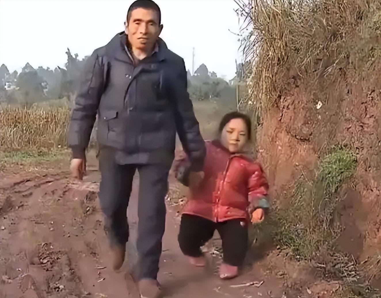 可有些舌头长心地坏的依然拿这件事取笑夫妻俩,甚至嘲笑二人都有病