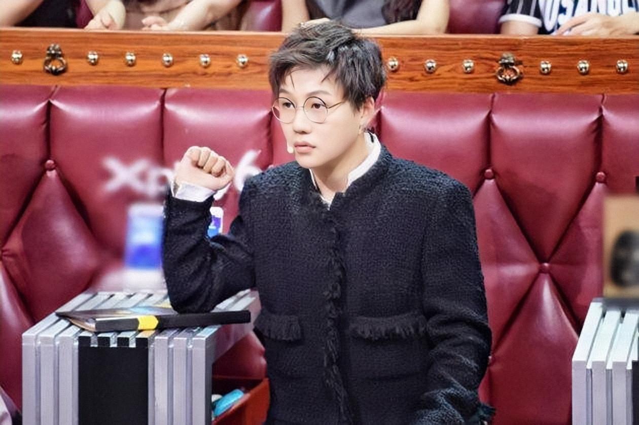 回顾歌手刘维有妈才有家为了照顾患癌的母亲退圈我无怨无悔