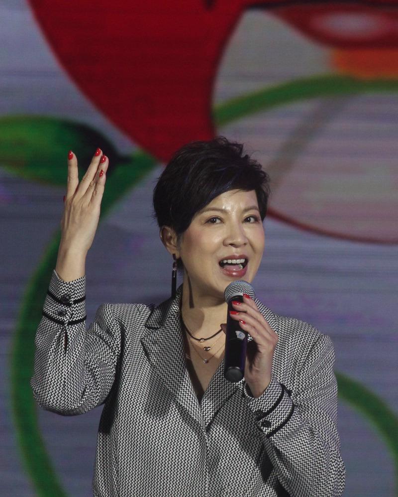 回顾杭天琪我这辈子正确的决定就是43岁高龄为小丈夫生儿子