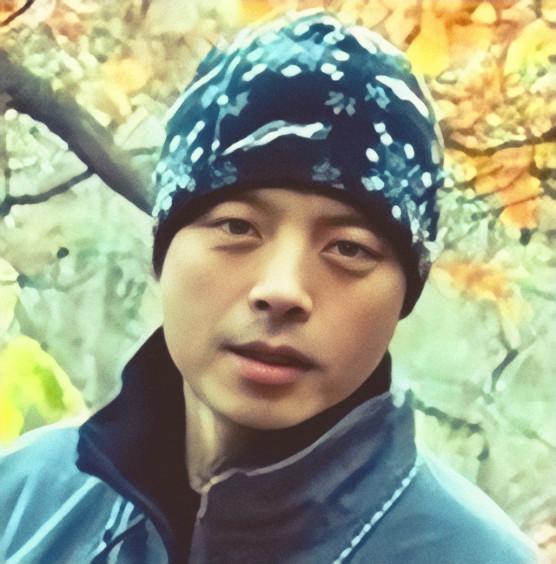 回顾邓超从混混到影视大佬他是如何改写自己人生的