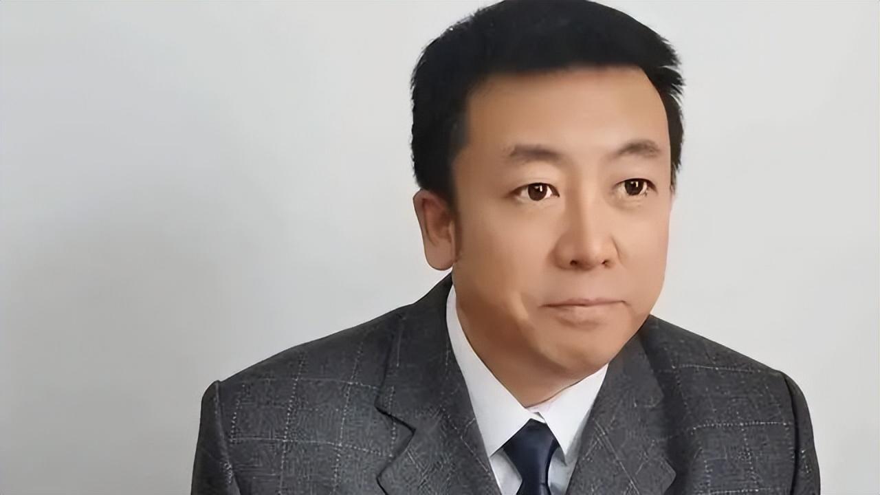 回顾吉世光潜逃13年参演30多部电视剧现在已经出狱做网红