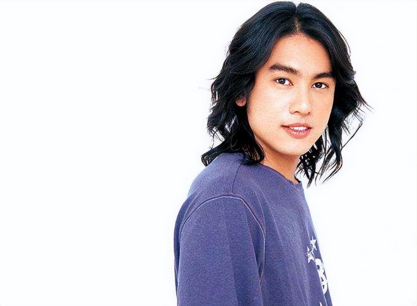 言承旭参演过的最著名的剧莫过于《流园花园》了.