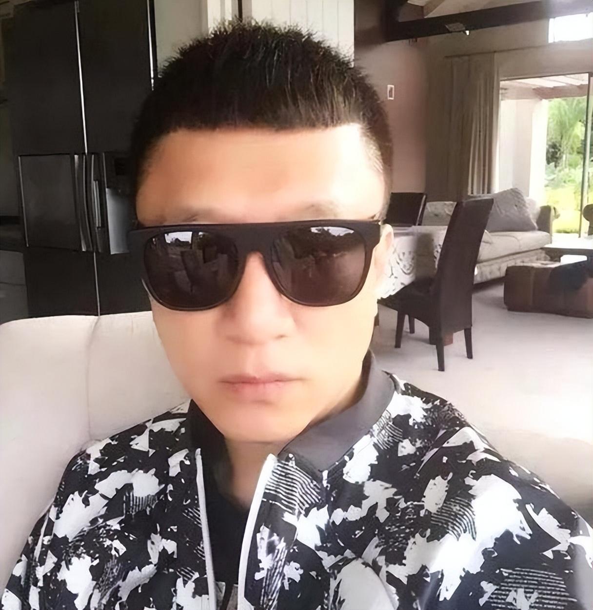 回顾孙红雷从籍籍无名走到家喻户晓如今53岁的他怎样了