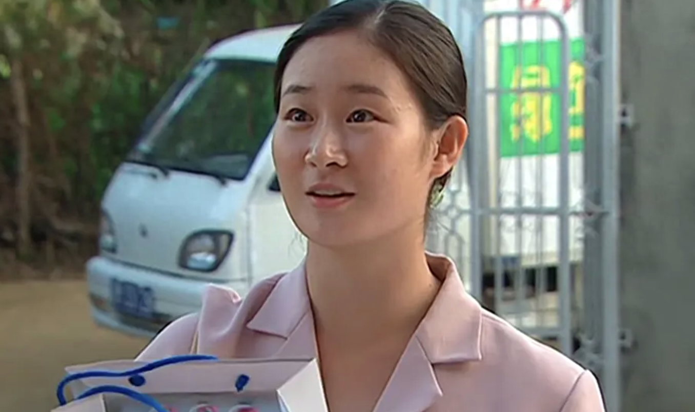 当时《乡村爱情》第三部开拍的时候,让赵本山头疼了.