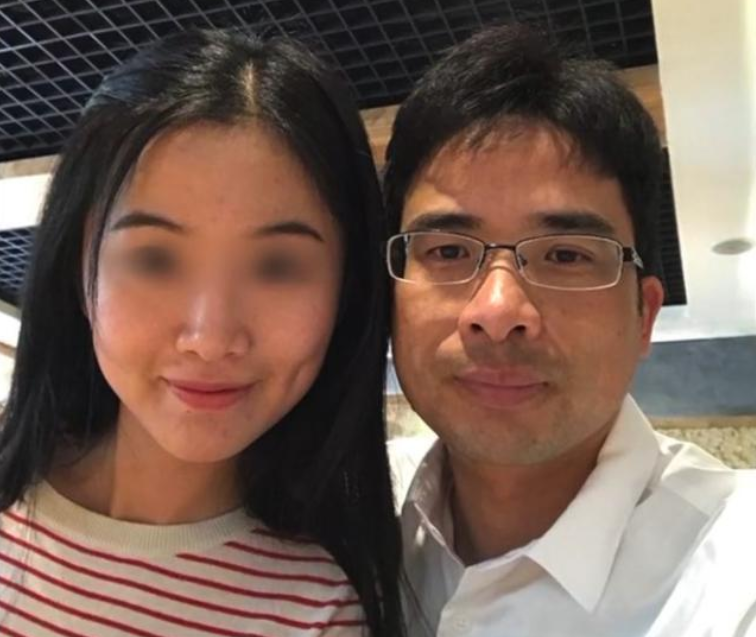 清纯,高文凭,性格好等优势,翟欣欣匹配到了想找一位"好妻子"的苏享茂