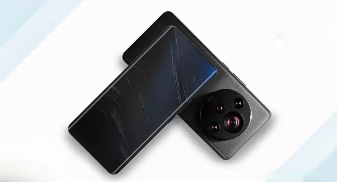 华为mate70 pro 亮相:无孔全屏 自研麒麟9100,可视化三摄太豪横