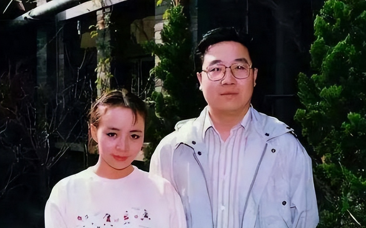 和英达相遇相识,可以说那个时候估计两人的心中不一定占据多大的分量