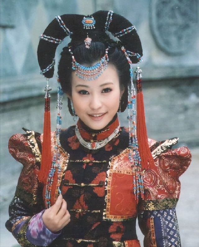 2002年,郝蕾接到了《少年天子》的邀约,导演希望她出演静妃.