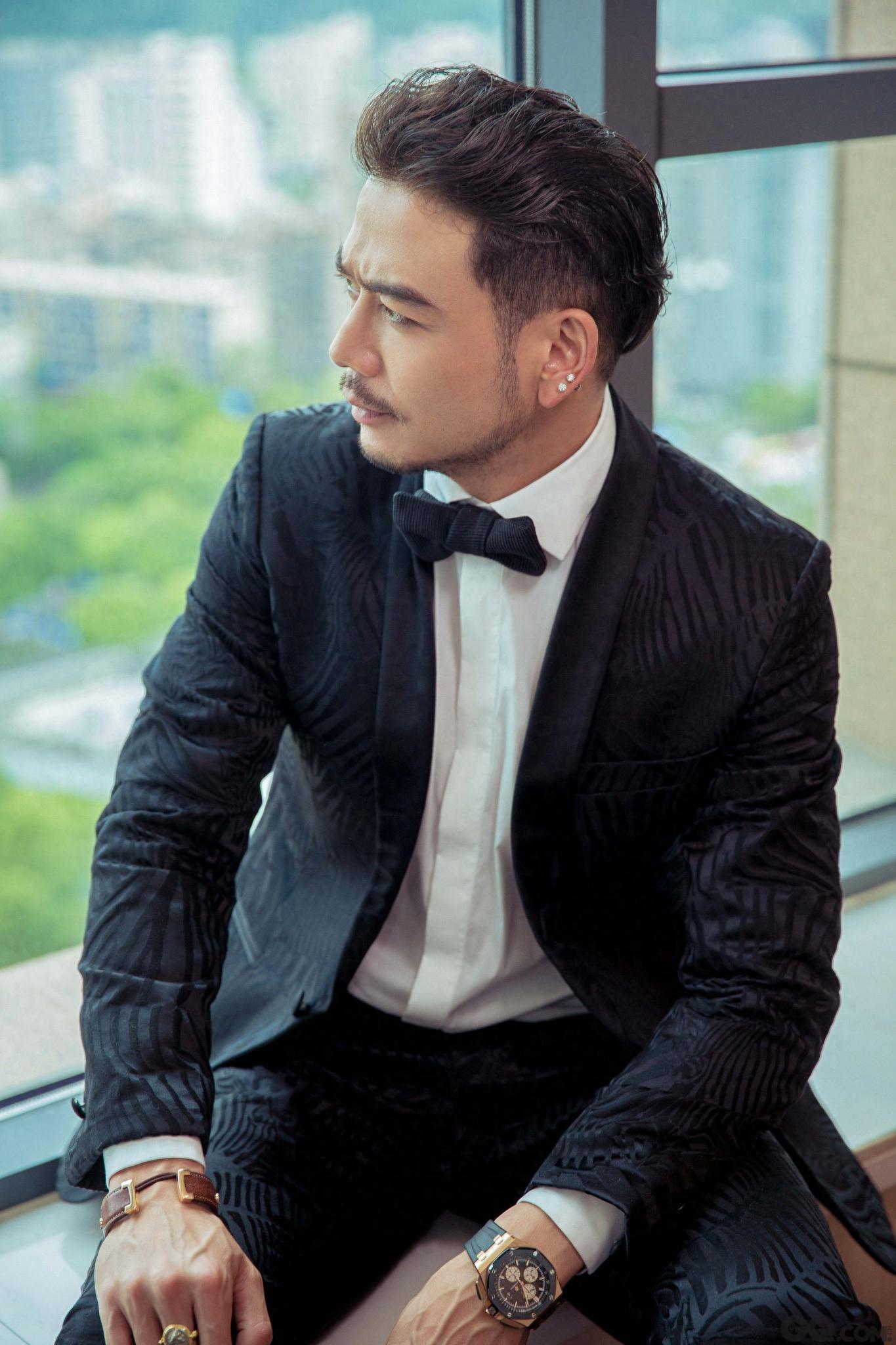 回顾杨烁顶风索要天价片酬油腻耍大牌还与刘涛传绯闻