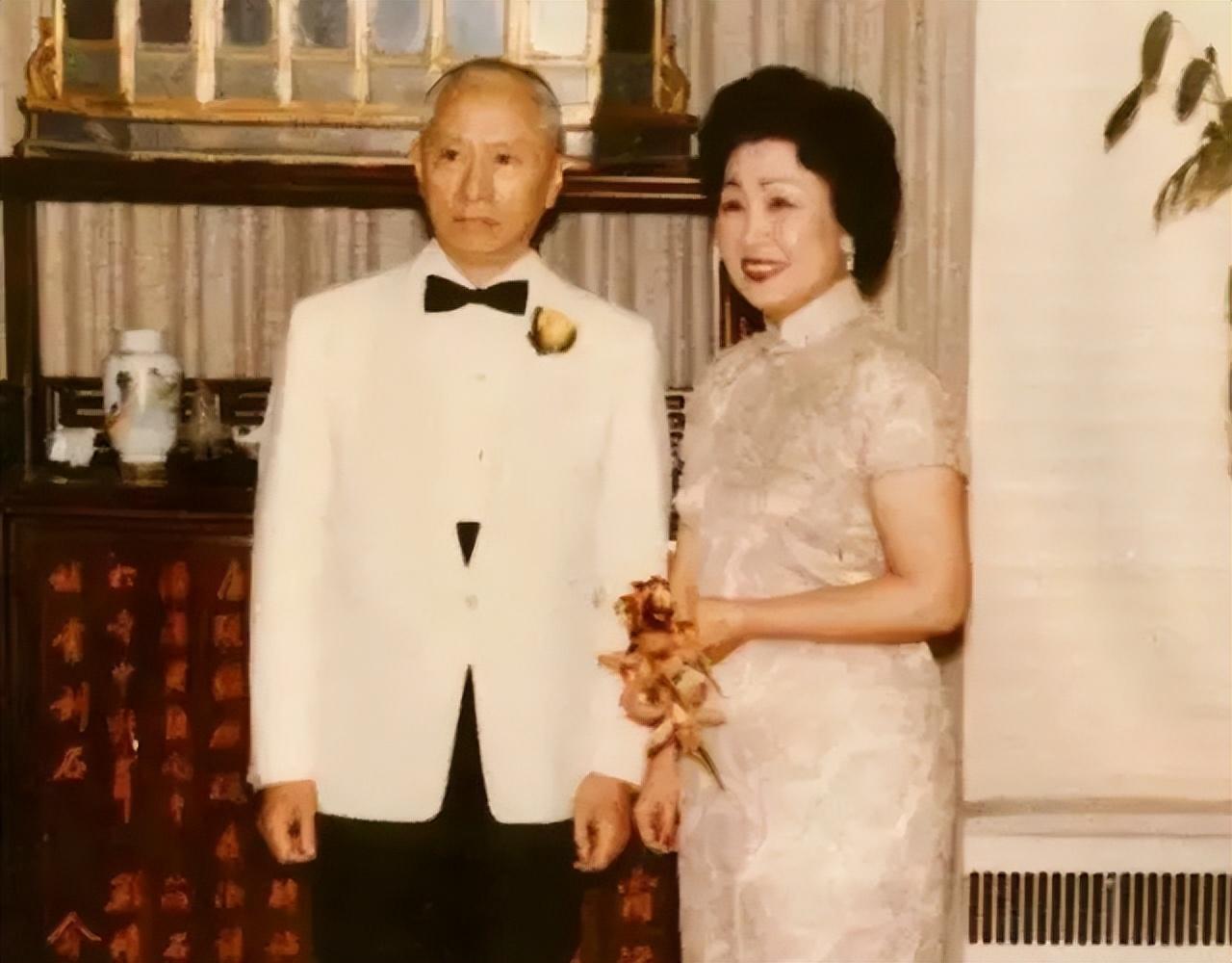 揭秘复旦校花严幼韵长寿秘诀享受美食不影响寿命