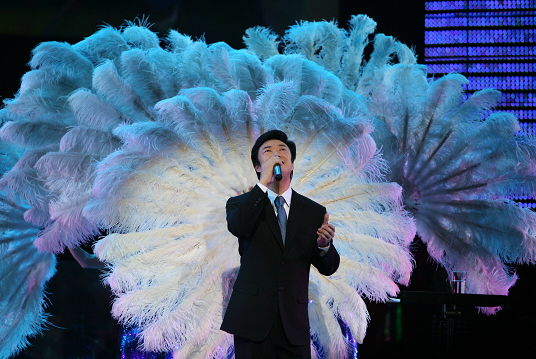 回顾67岁费玉清近况曝光与未婚妻有缘无分曾为姐姐还千万巨债