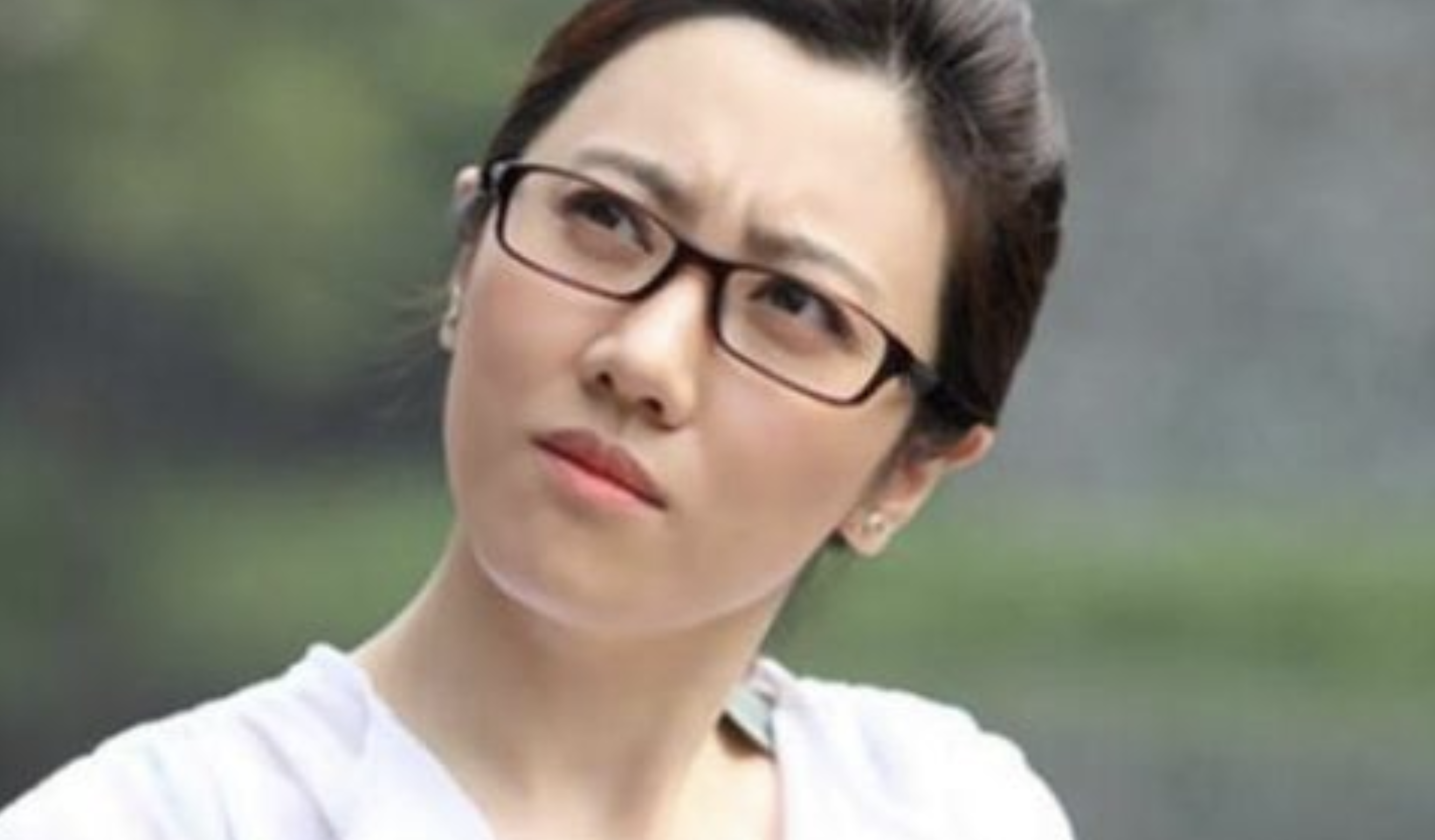 回顾王博谷我这辈子正确的决定就是给小7岁的老公巴图生2儿子