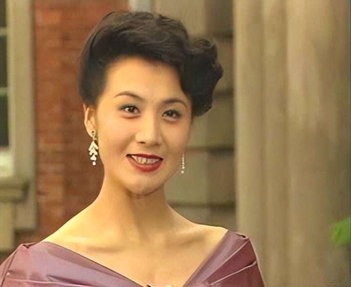 回顾李媛媛为腹中孩子拒绝治癌生下孩子丈夫至今未娶