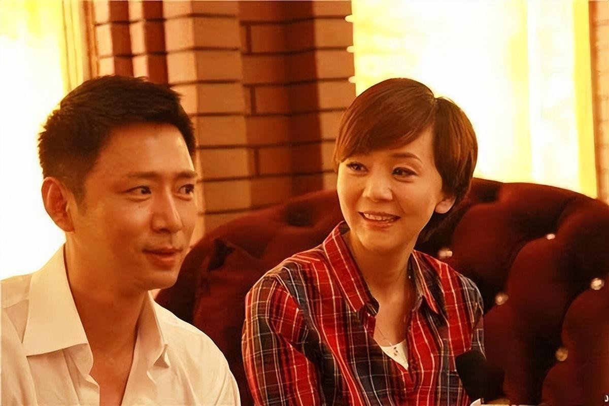 回顾高鑫结婚16年不做饭不洗碗钱也交给妻子管他才是人间清醒