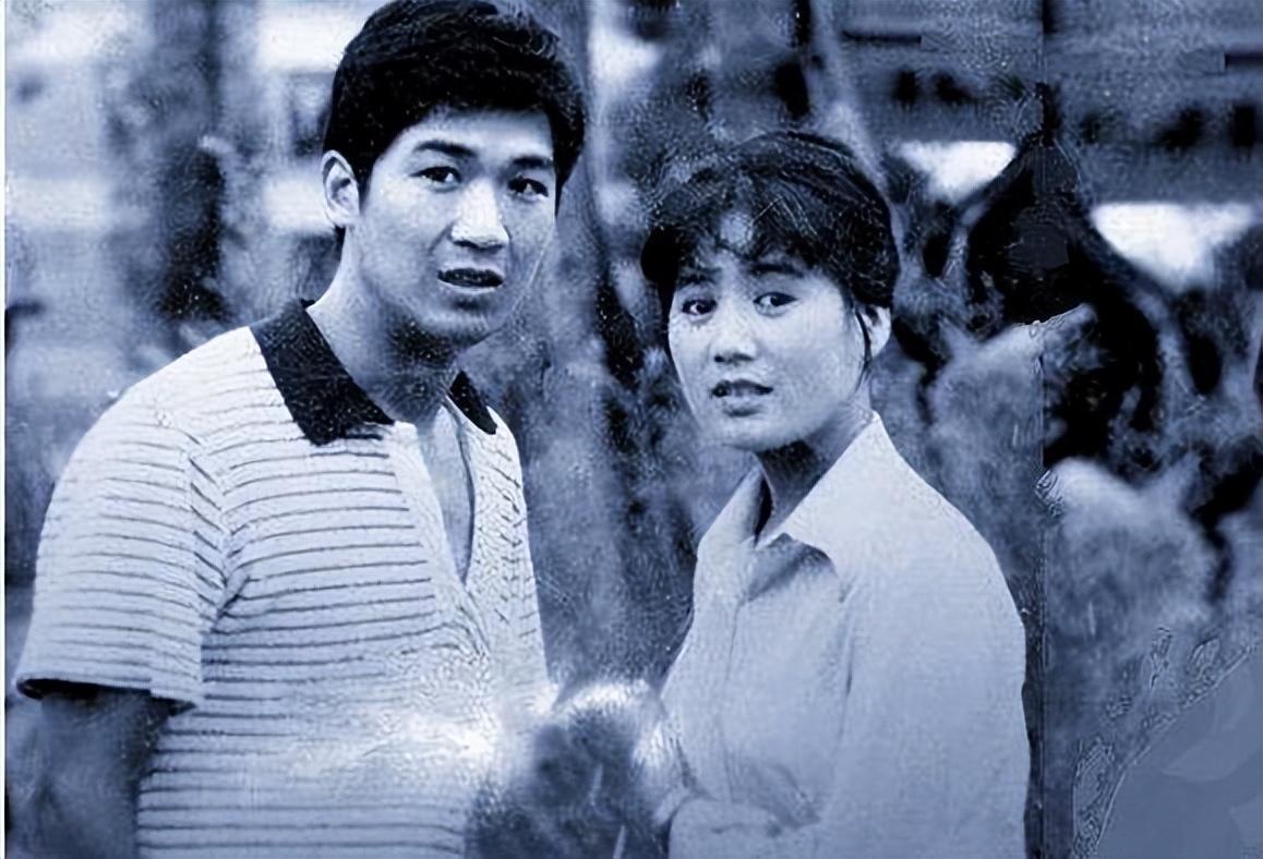 回顾张国立与罗秀春离婚34年他再婚有烦恼她至今单身牵挂儿子