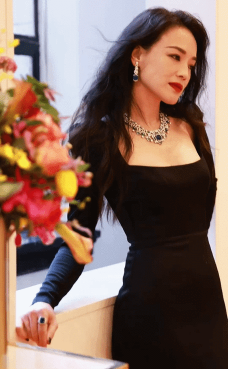 舒淇:本名林立慧