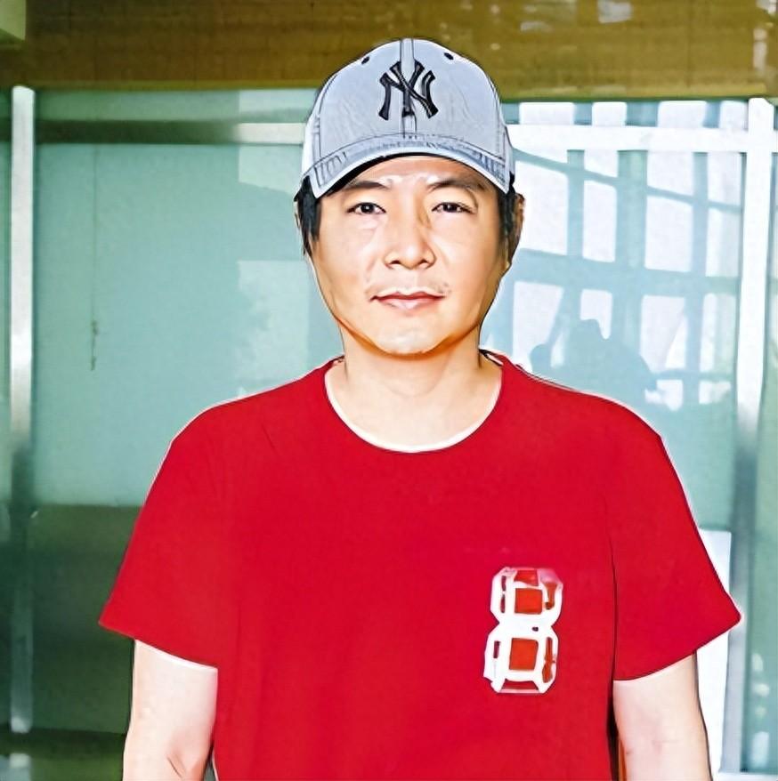 回顾周峰深圳街头离奇失踪9年时间下落不明连家人都找不到