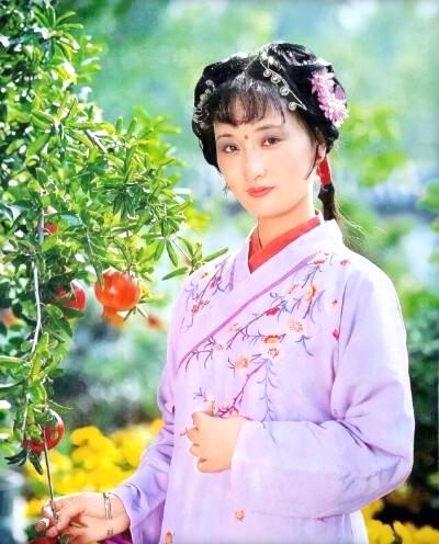 香菱拜黛玉为师宝钗甘心吗看她如何釜底抽薪如何指桑骂槐