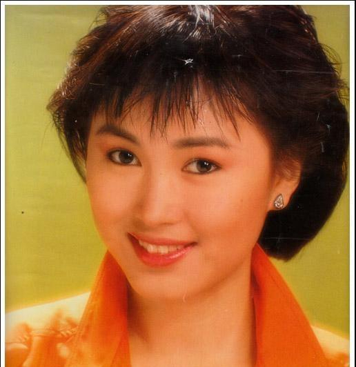 回顾亚视一姐陈秀雯被渣男骗走3000多万如今61岁老得认不出