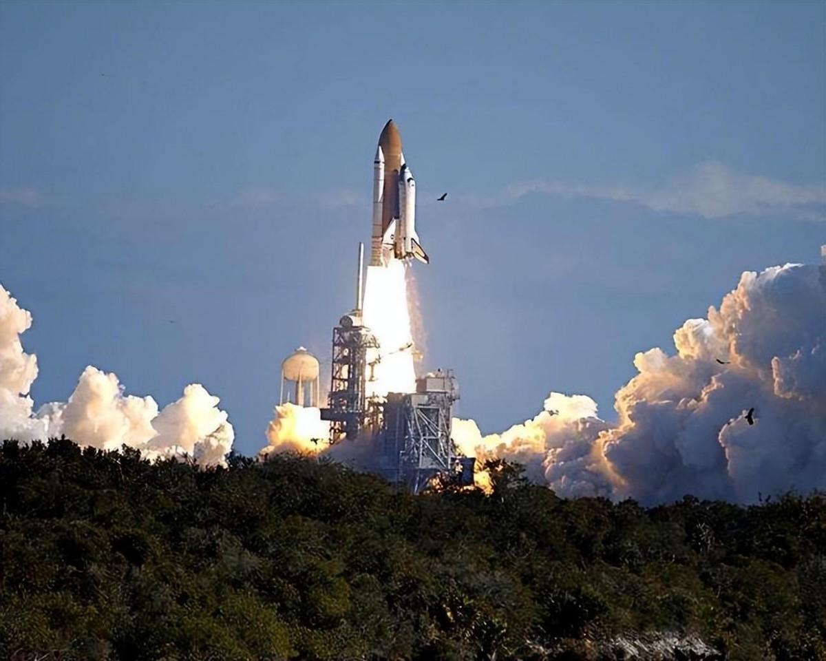 他跟阿波罗10号宇航员听到的是相同的声音吗?