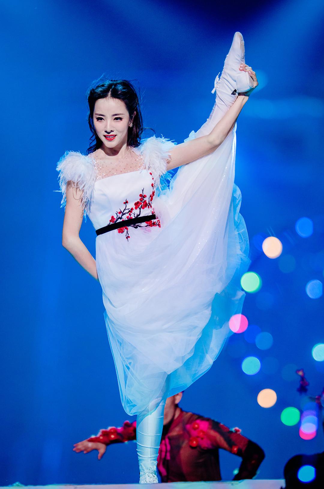 回顾李思思我这辈子正确的决定就是嫁给初恋并生了俩儿子