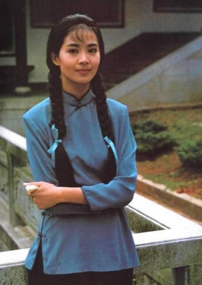 回顾琼女郎俞小凡就这样改写了她的结局苦尽甘来终无遗憾