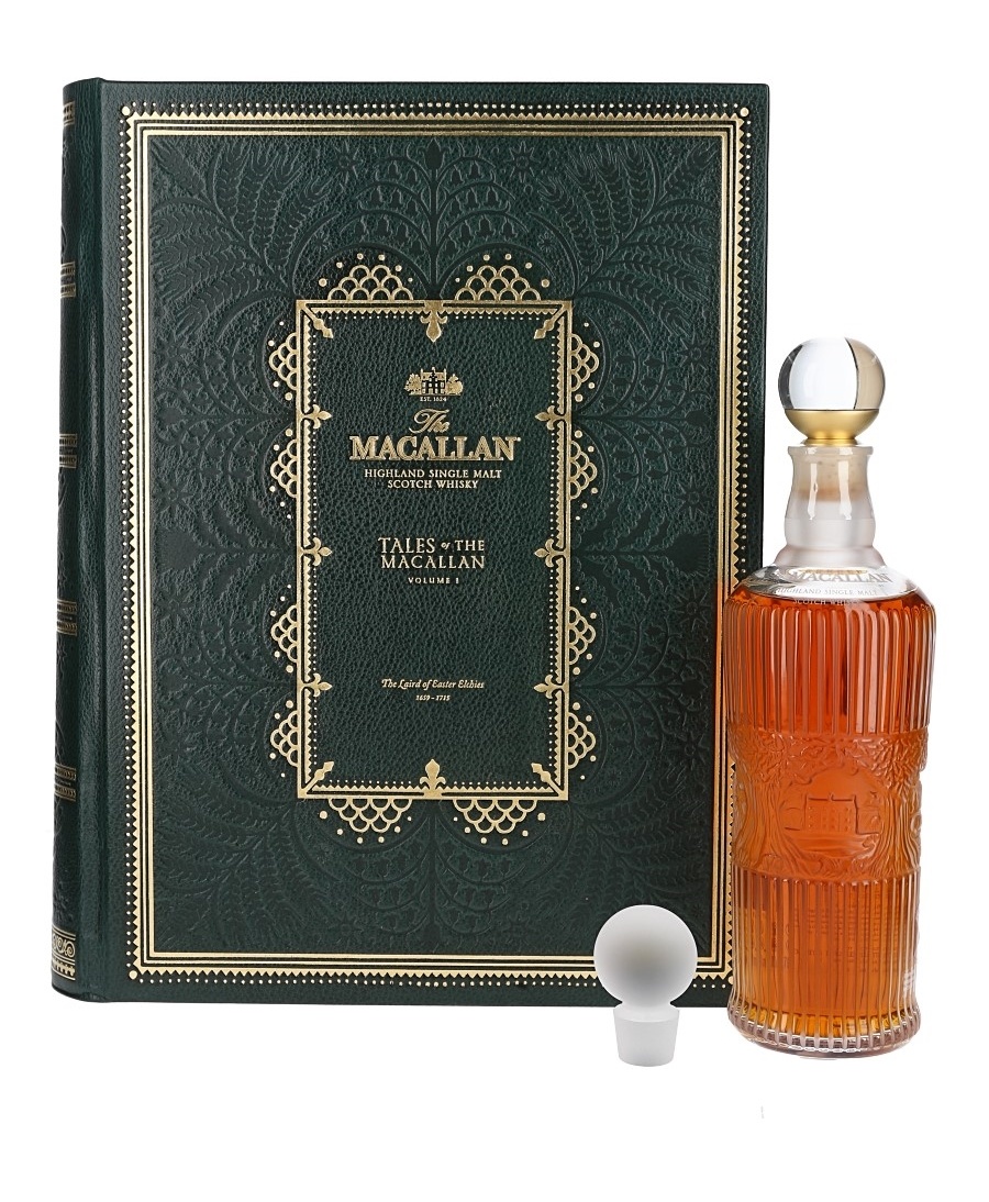 并配有定制的莱俪水晶瓶和一套讲述约翰·格兰特船长故事的纪念书册