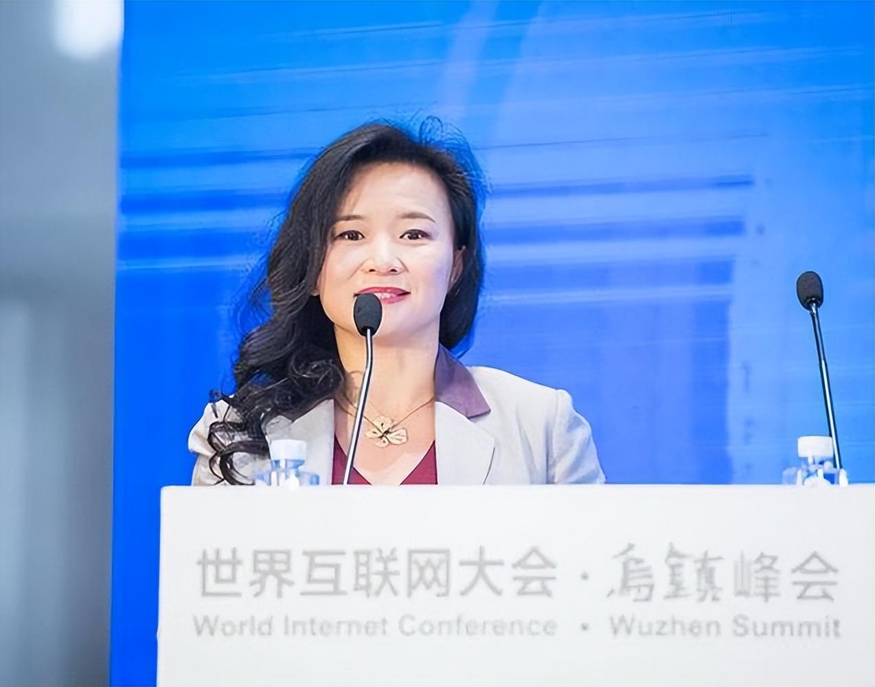 回顾成蕾潜藏录藏身央视为美澳卖命20年因口误暴露间谍身份入狱