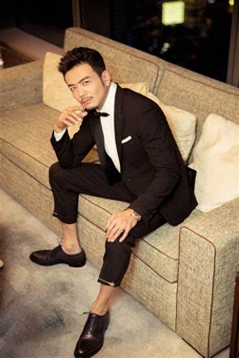 回顾杨烁顶风索要天价片酬油腻耍大牌还与刘涛传绯闻