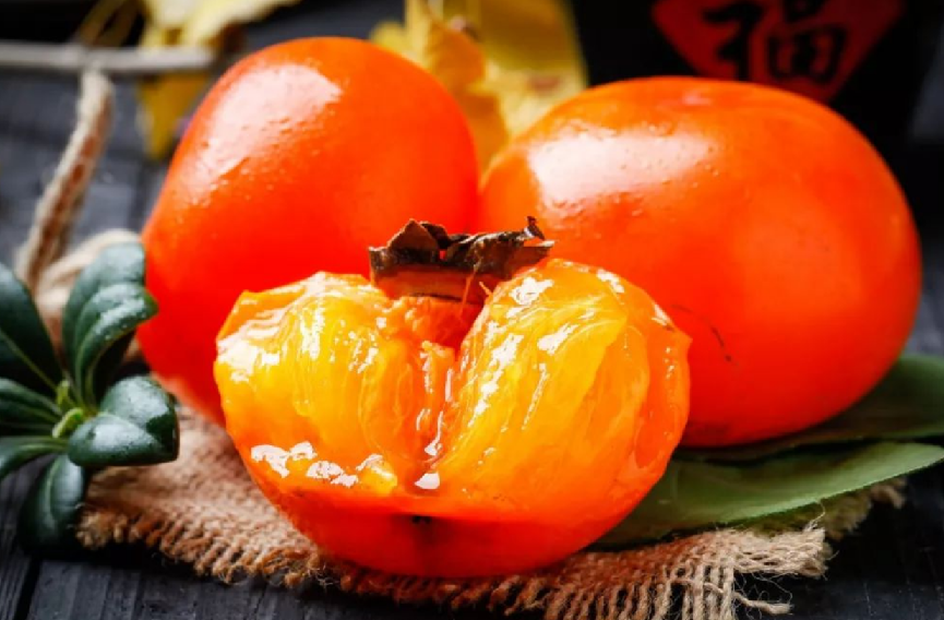 有果中圣品的柿子曾被人当成宝为何如今很少人吃