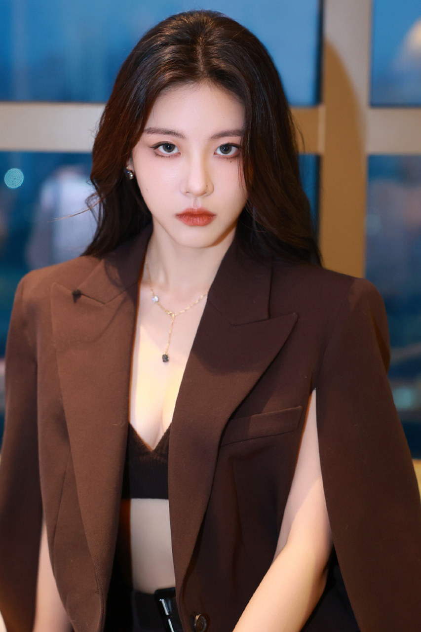 孙芮这组照片,真的很顶!