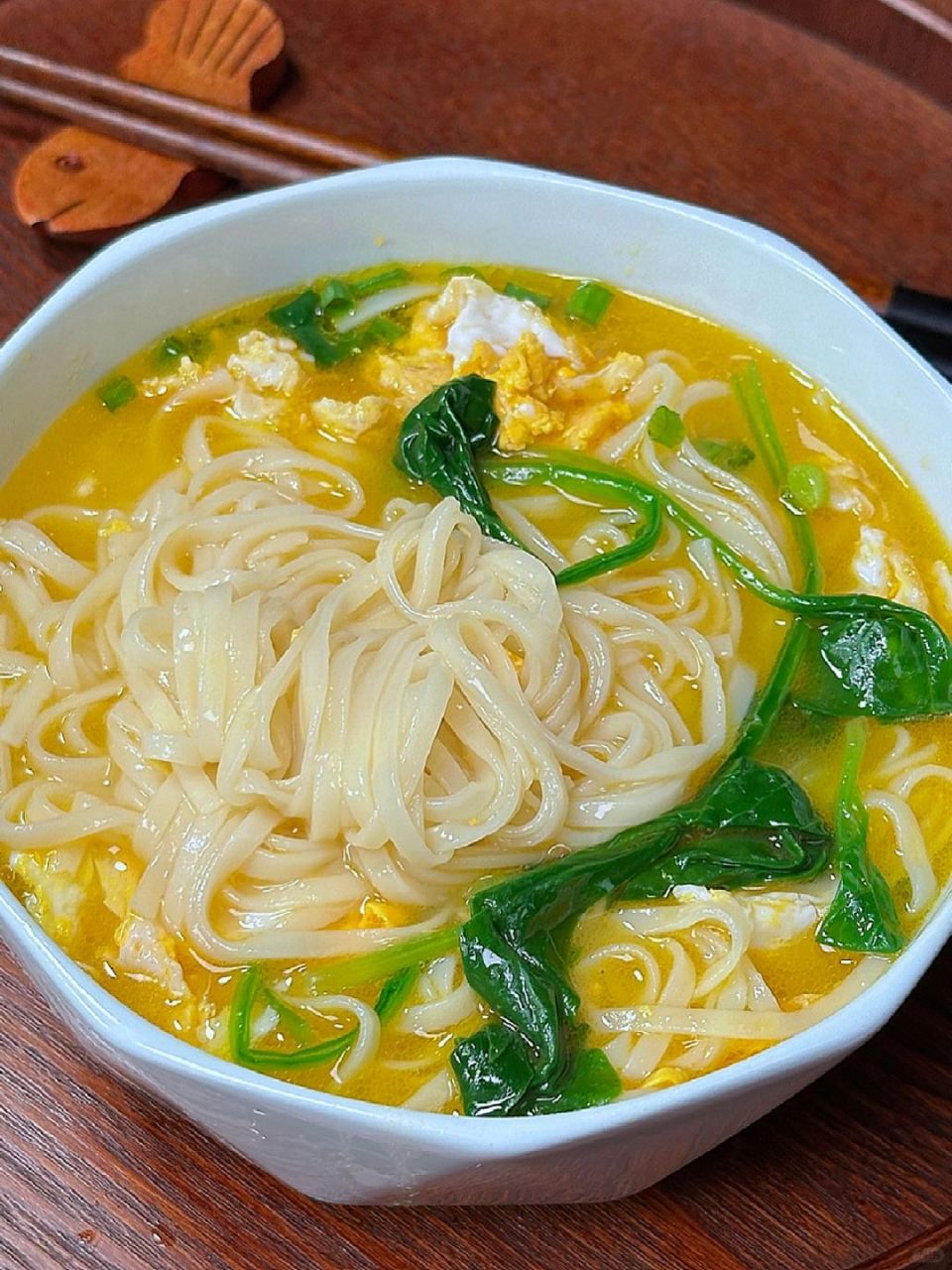 答应我,一定要试试这个面条 不知道该吃啥好的时候,我就会做一碗热腾